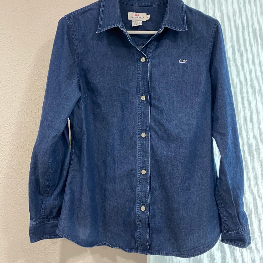 Vineyard Vines Women’s Dark Blue Denim Button-Down Shirt size 10